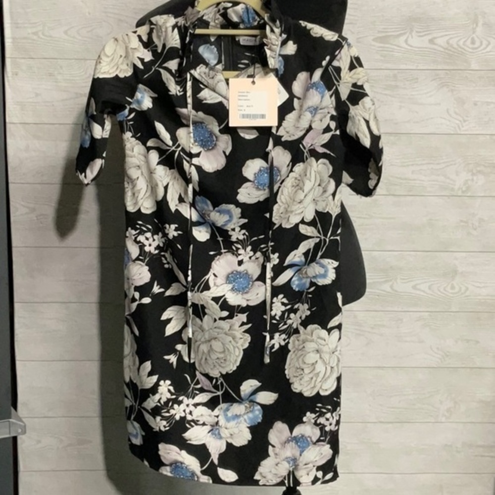 Madisonne Flower Dress‎